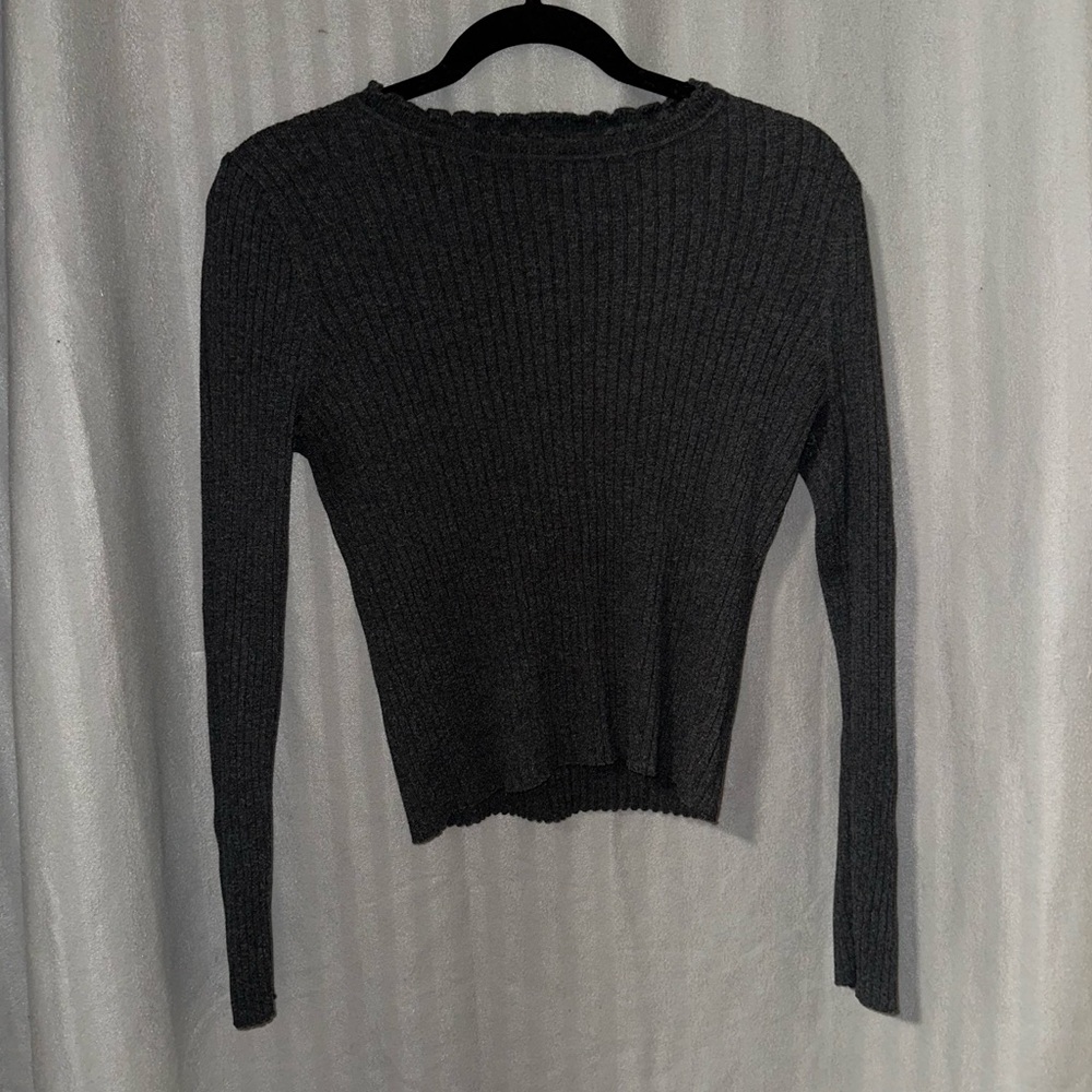 Grey long sleeve